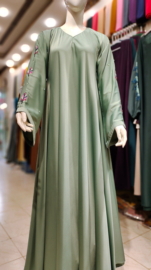 Romantic Silk Handwork Maxi Asian Abaya-Pistachio Green